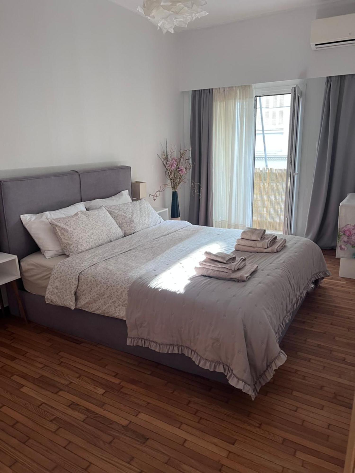 Cozy Centre *